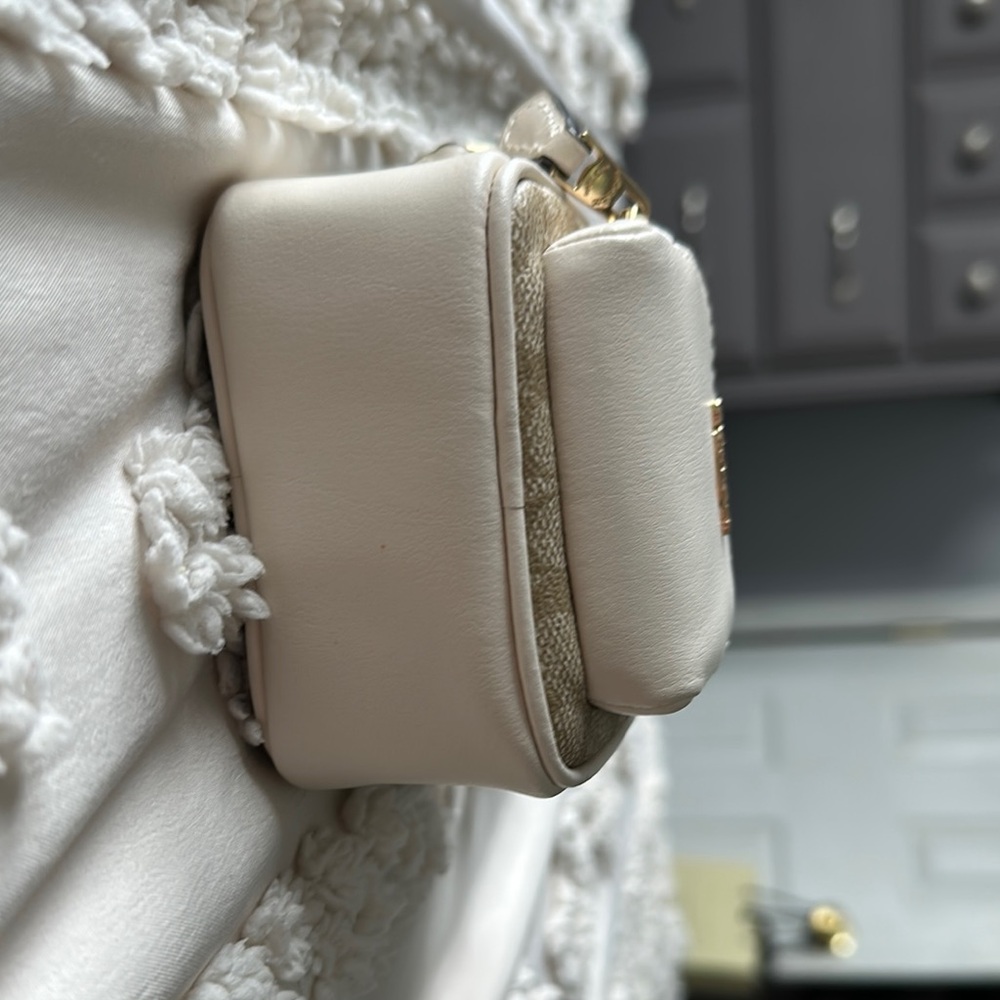Coach Backpack Keychain - Picture 10 of 13